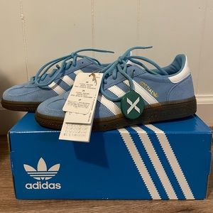 NWT Adidas baby blue Spezial